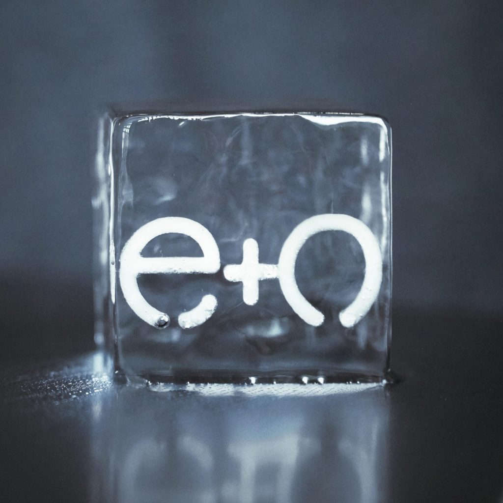 Custom_e+o